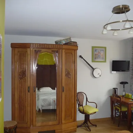 Bed & Breakfast Au Troubadour