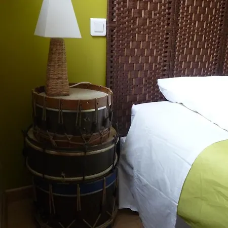 Au Troubadour 3* Lille